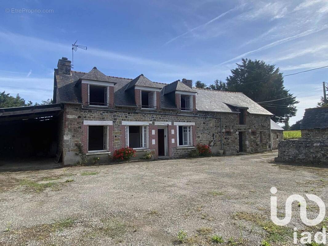 Photo 1 - Maison à PLANGUENOUAL