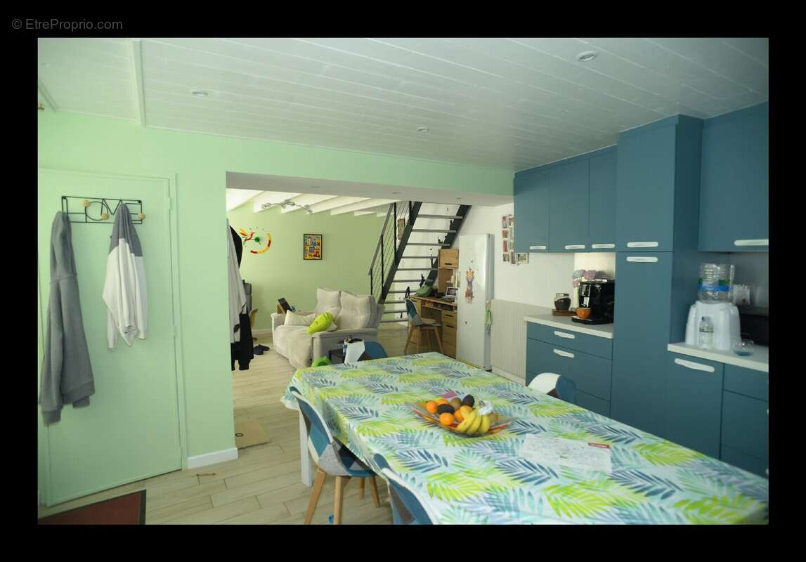 Maison à SURGERES