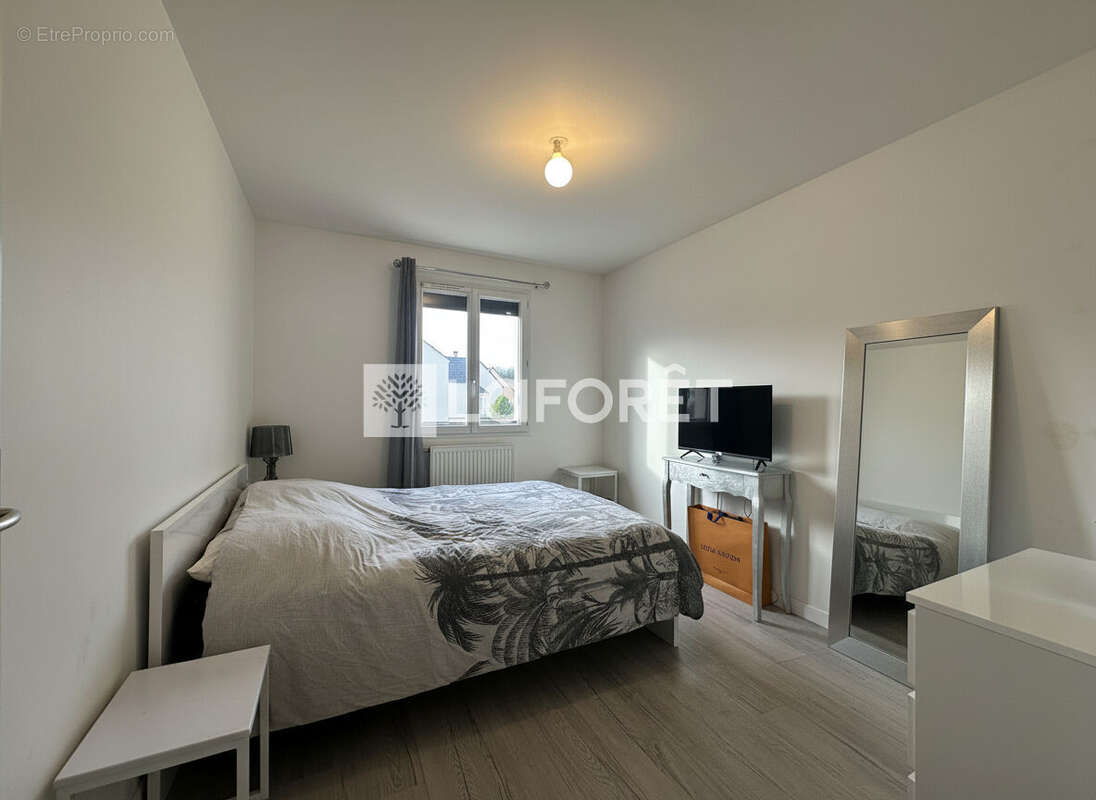 Maison à SAINT-GERMAIN-LES-ARPAJON