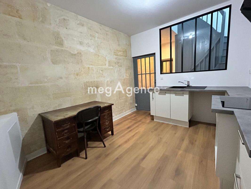 Appartement à SAINT-ANDRE-DE-CUBZAC