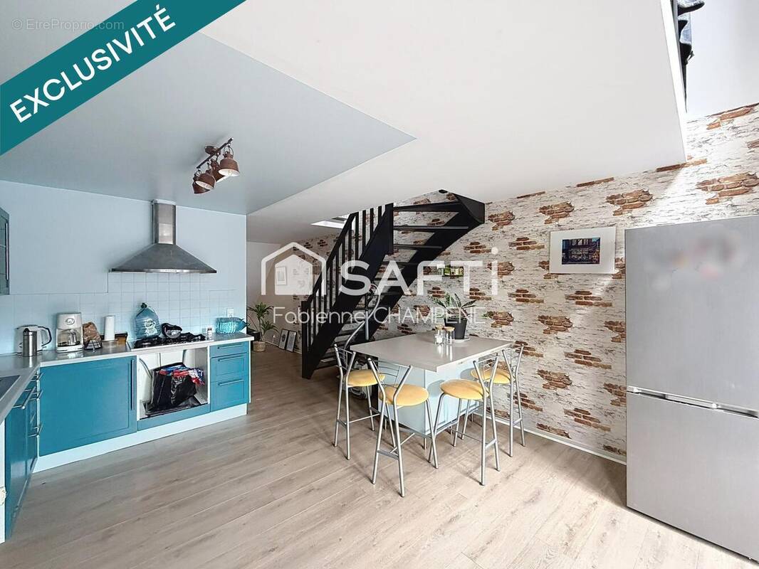 Photo 1 - Appartement à LONS-LE-SAUNIER