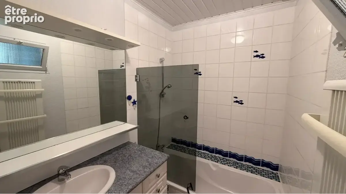 Propriété de 173 m2 avec maison 3 chambres et appartement T2 sur terrain de 1740 m2 avec piscine - photo 14