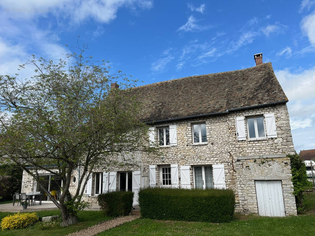 Maison à VILLIERS-EN-DESOEUVRE
