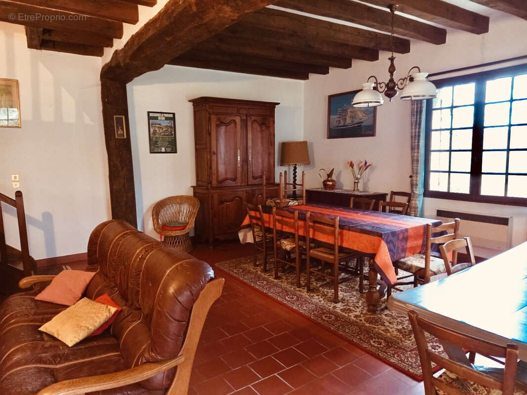 Maison à LE GRAND-PRESSIGNY