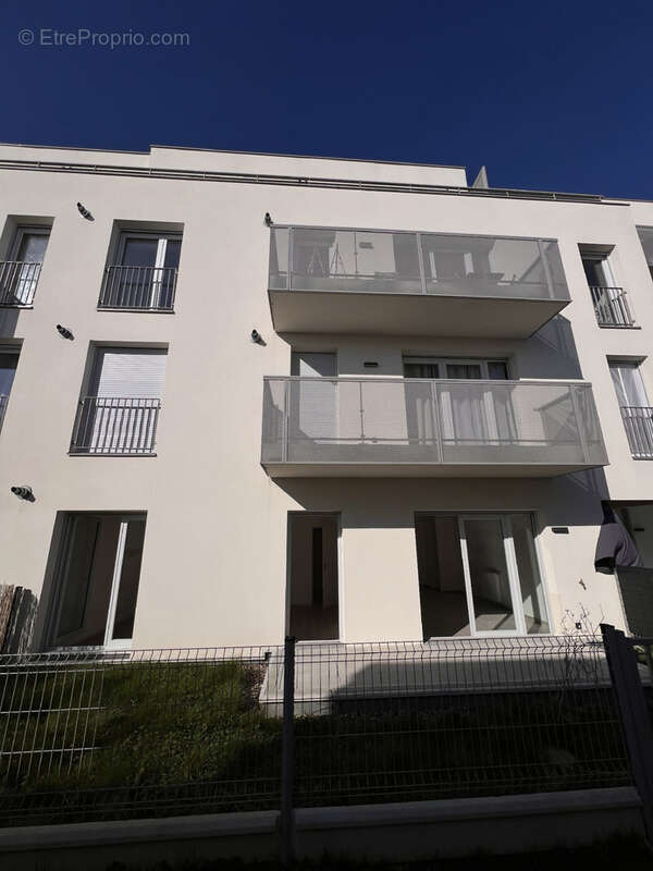 Appartement à ROSNY-SOUS-BOIS