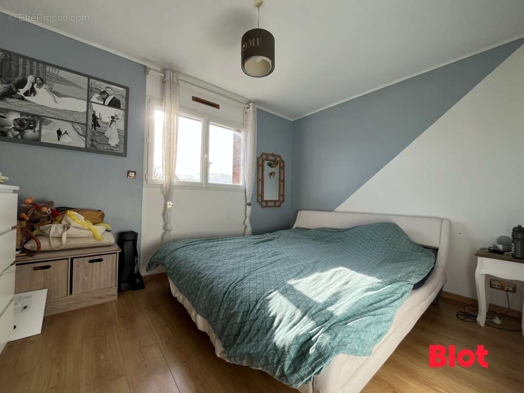 Maison à LE SEL-DE-BRETAGNE