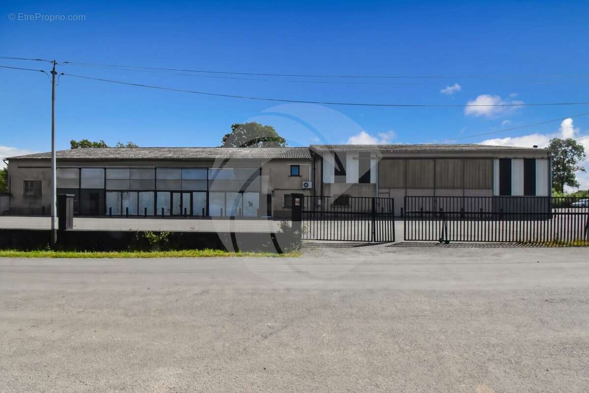 Commerce à SEPTFONDS