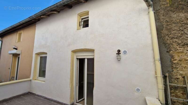 Appartement à MANOM