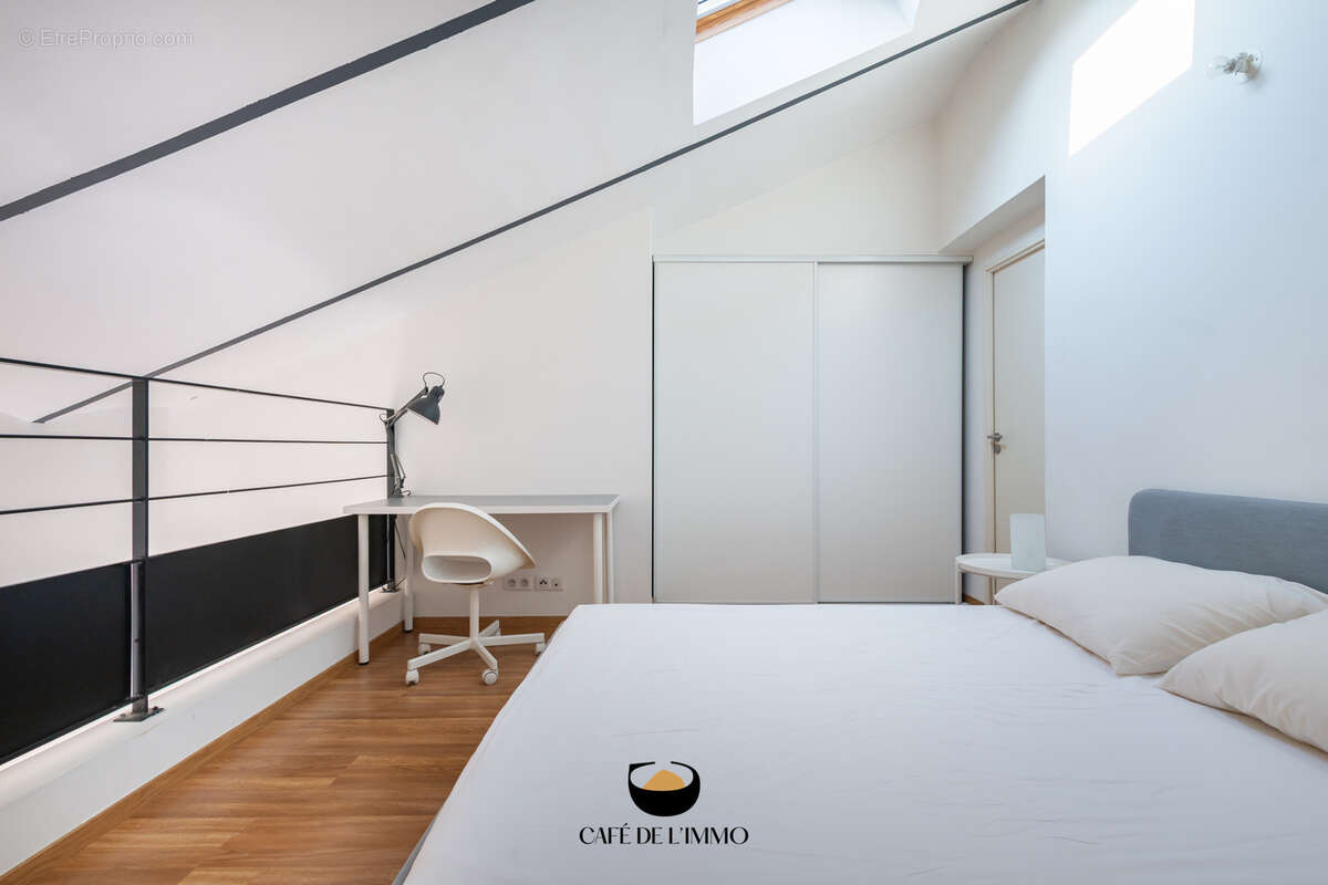 Appartement à MARSEILLE-2E