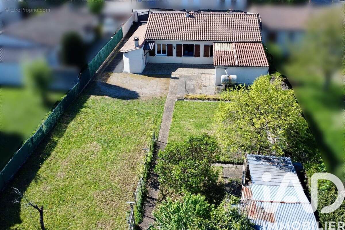 Photo 3 - Maison à SOYAUX
