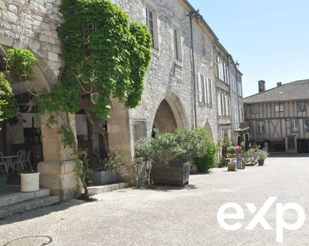 Autre à MONFLANQUIN