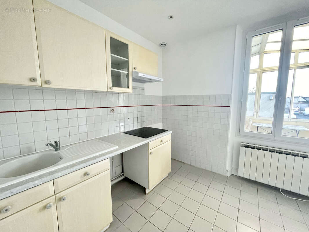 Appartement à MOISSY-CRAMAYEL