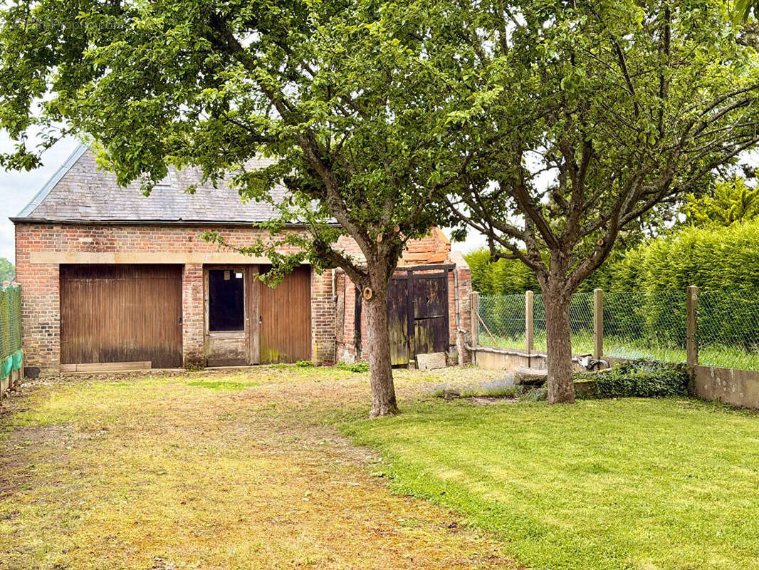 Maison à LA FEUILLIE