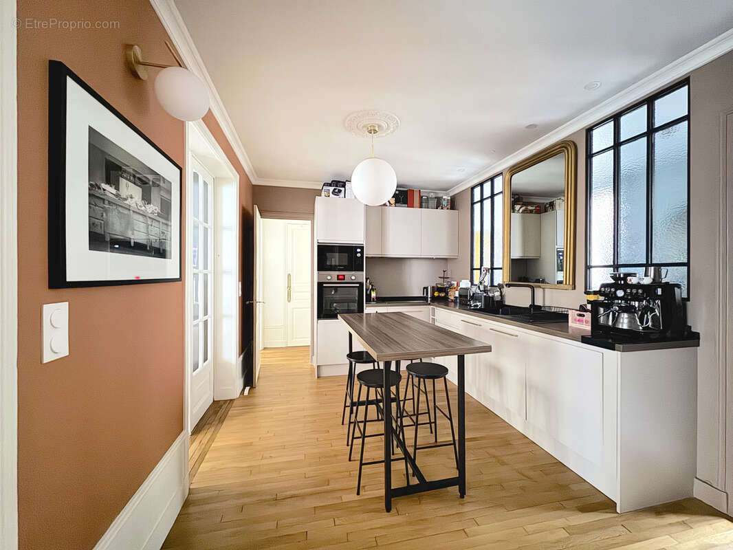 Appartement à ASNIERES-SUR-SEINE