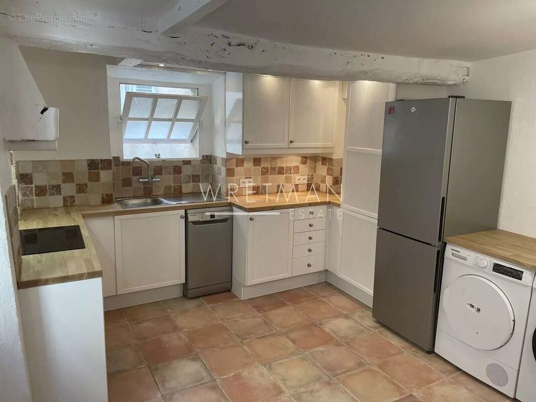 Appartement à VALBONNE