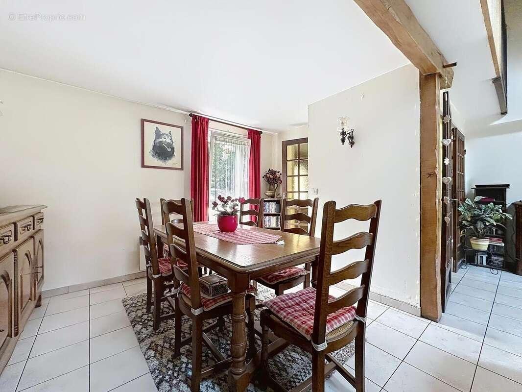 Maison 134 m² à Eragny  - photo 3