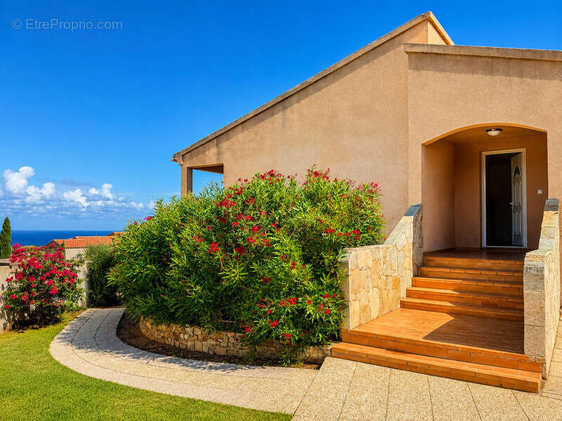 Villa 120 m2 vue mer proche Ile Rousse (Corse) - photo 2