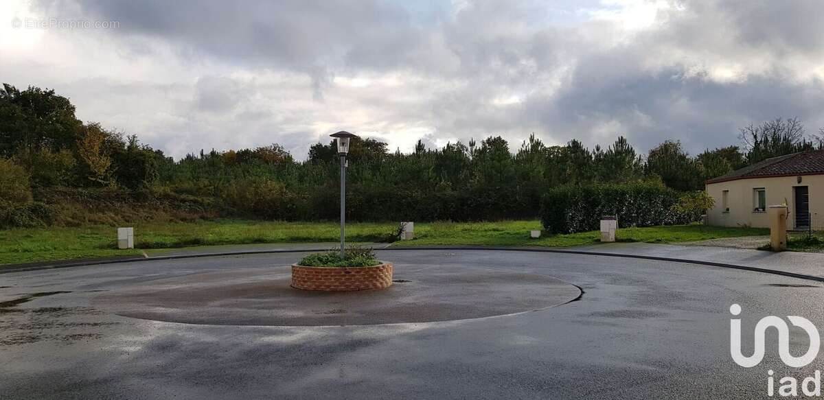 Photo 6 - Terrain à LES RAIRIES