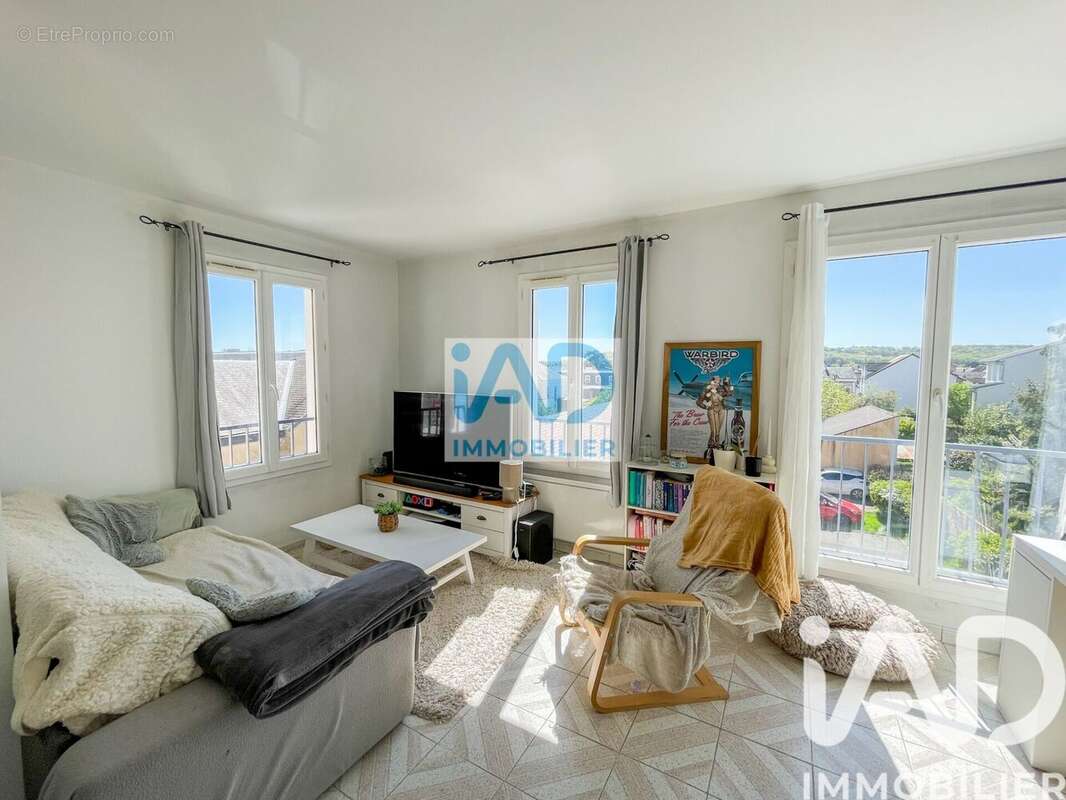 Photo 6 - Appartement à ETRECHY