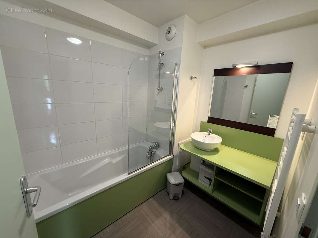 Appartement à GREOUX-LES-BAINS