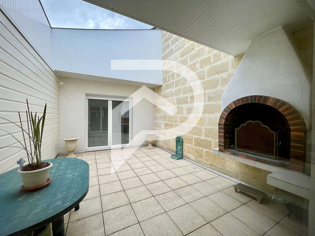 Maison Coutras 5 pièces 170 m2 - photo 2