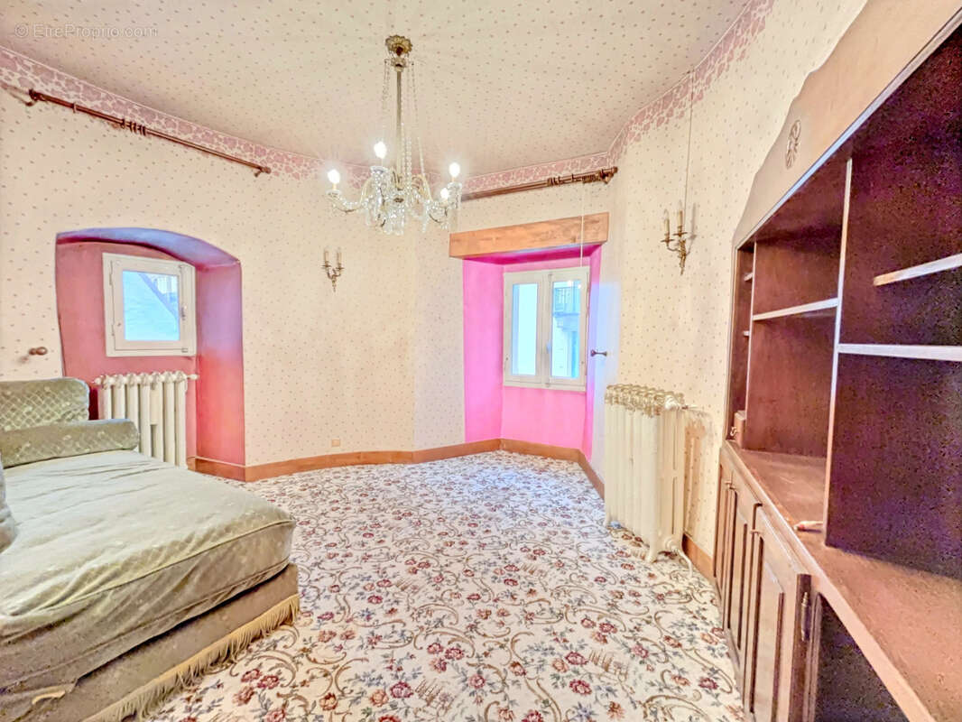 Appartement à AIX-LES-BAINS