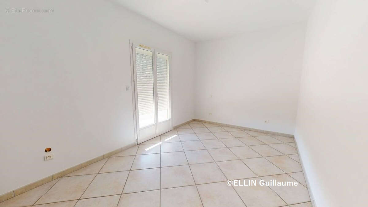 Proximité Perpignan grande maison 4 pièces 170 m2 - photo 6