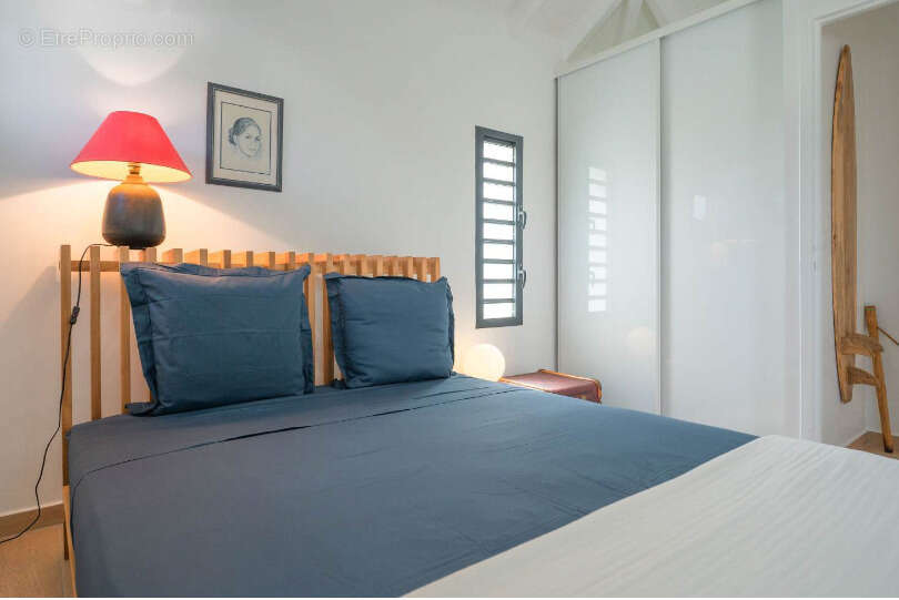Villa d'architecte   port-louis  94 m2  piscine  meublée - photo 27