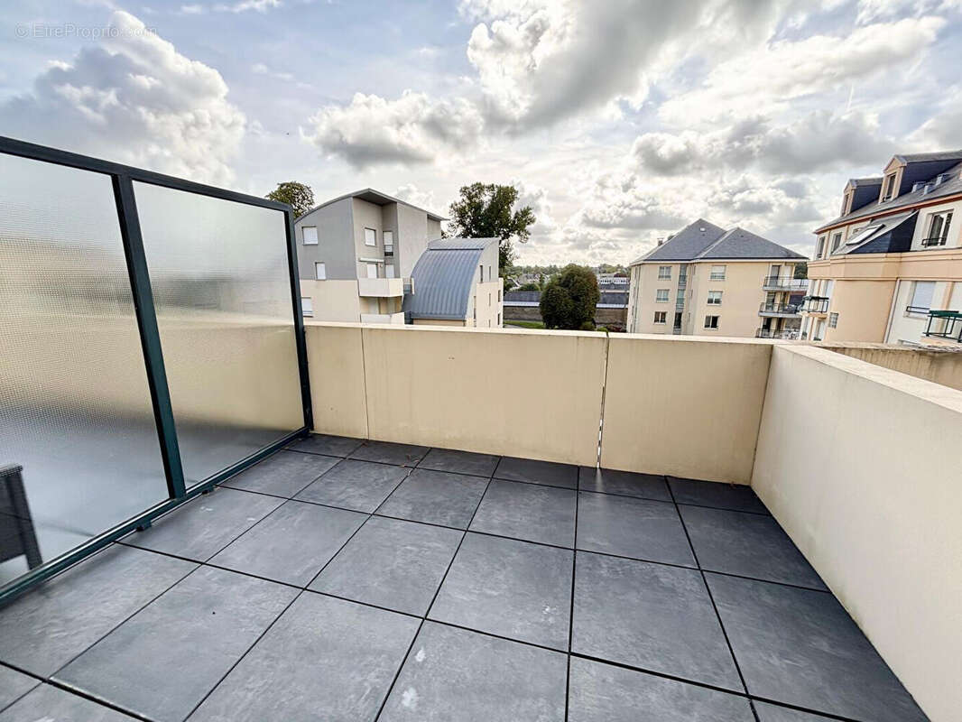 Appartement à LAVAL