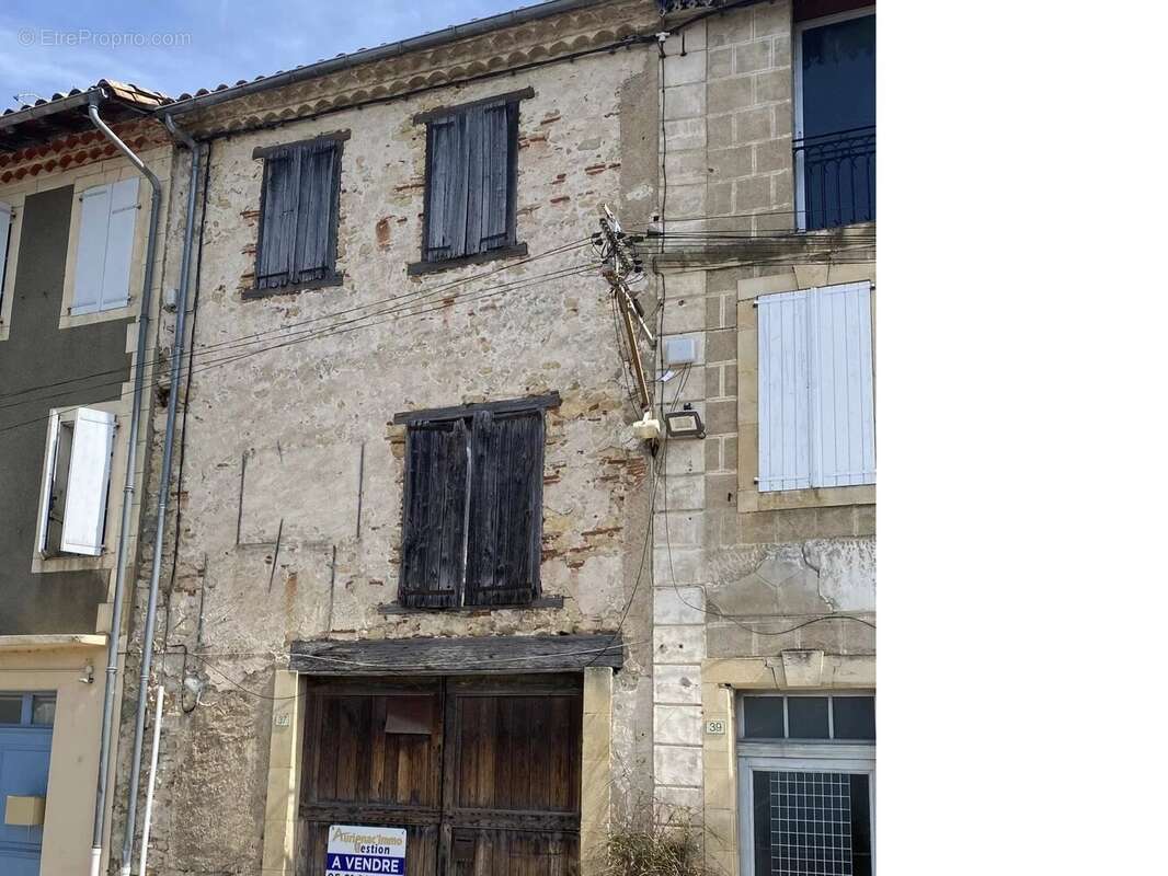 Maison à AURIGNAC