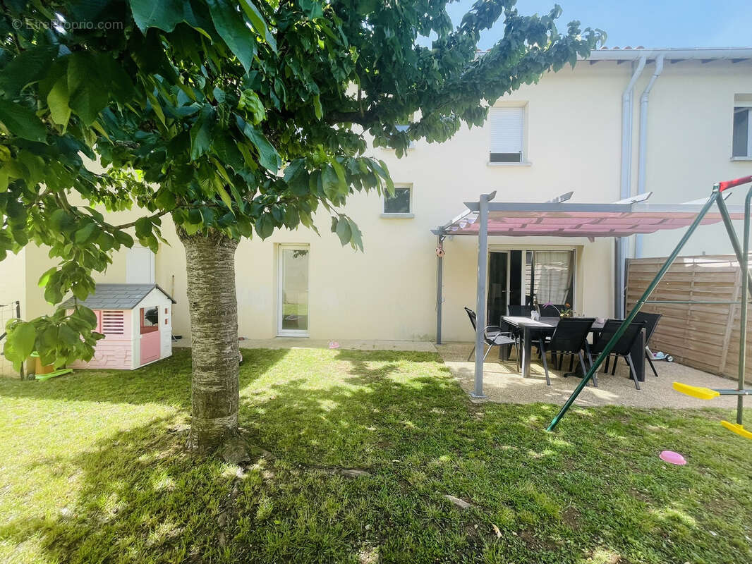 Maison à CISSE