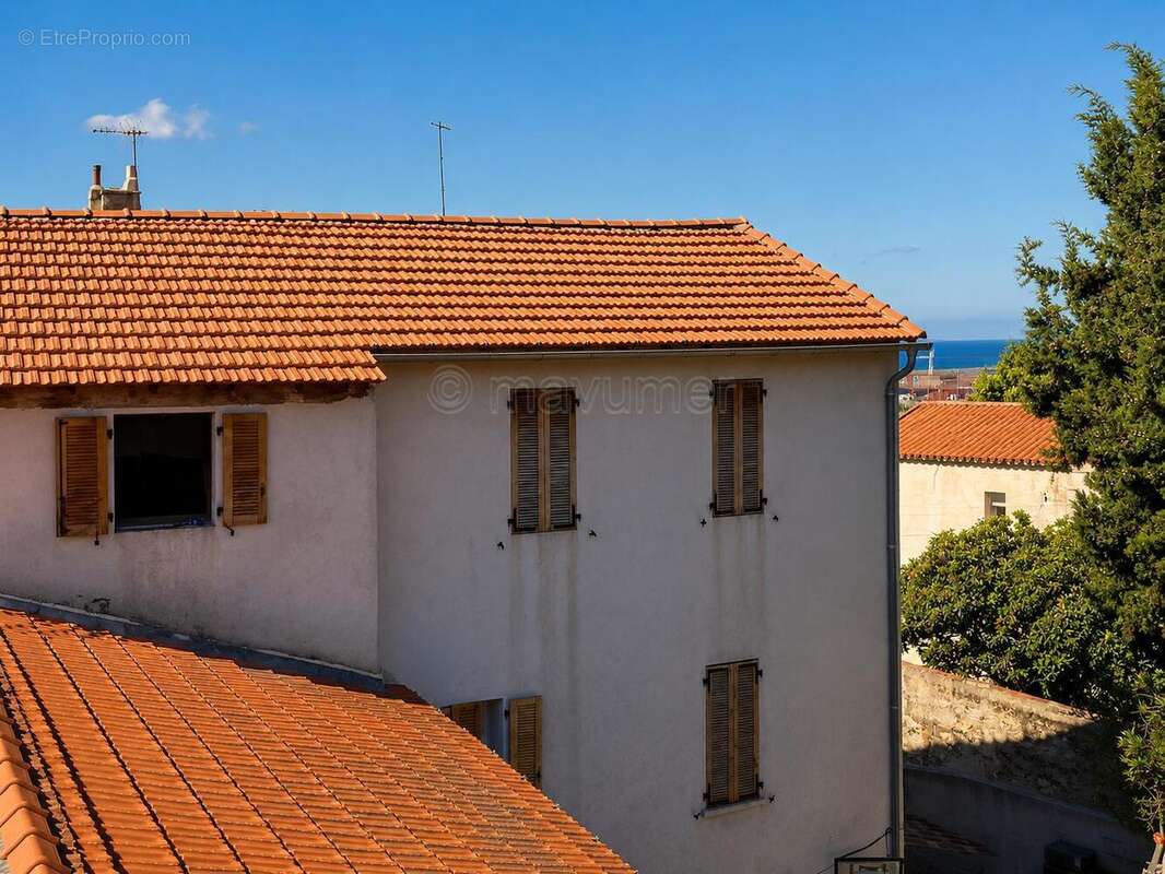 IMMEUBLE DE RAPPORT ? 10 LOGEMENTS LOUÉS ? FORTE RENTABILITÉ ? MARSEILLE 16? SAINT-ANDRÉ n°7 - Appartement à MARSEILLE-16E
