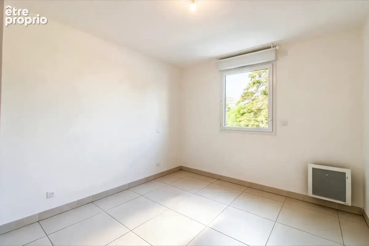 Vend appartement t2 terrasse garage 34800 clermont l herault - photo 10