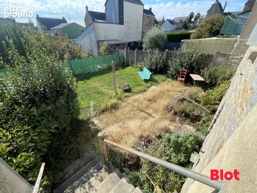Maison 5 pièces 81 m² à vendre à Fougeres (35300) - photo 2