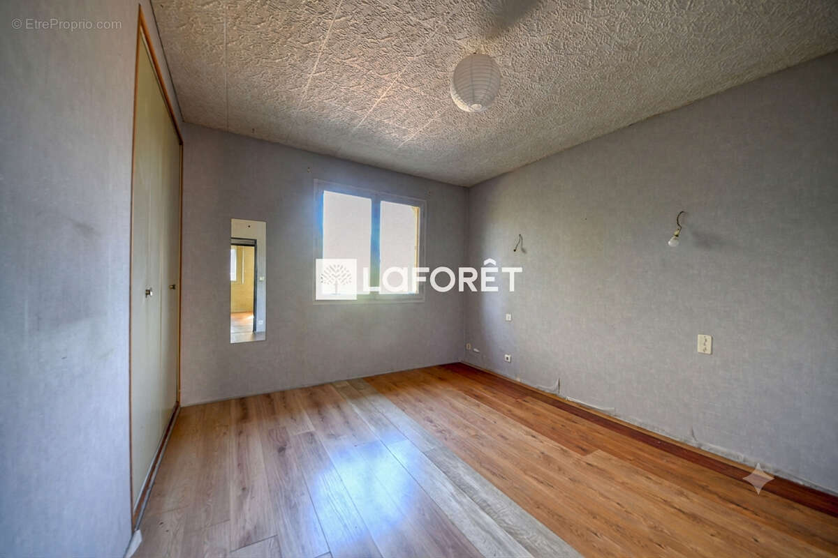 Au calme, maison de plain-pied de 100 m² à vendre à Montans - photo 5