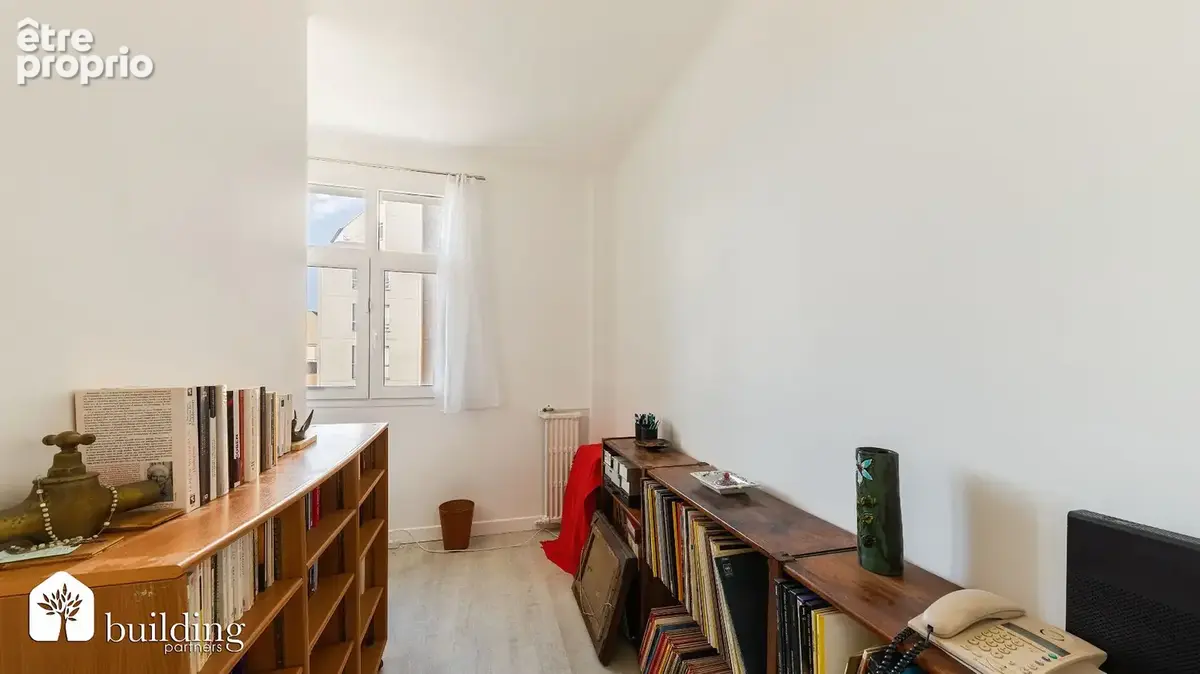 Carpeaux Courbevoie - Appartement 3 pièces 60,61 m² - photo 6