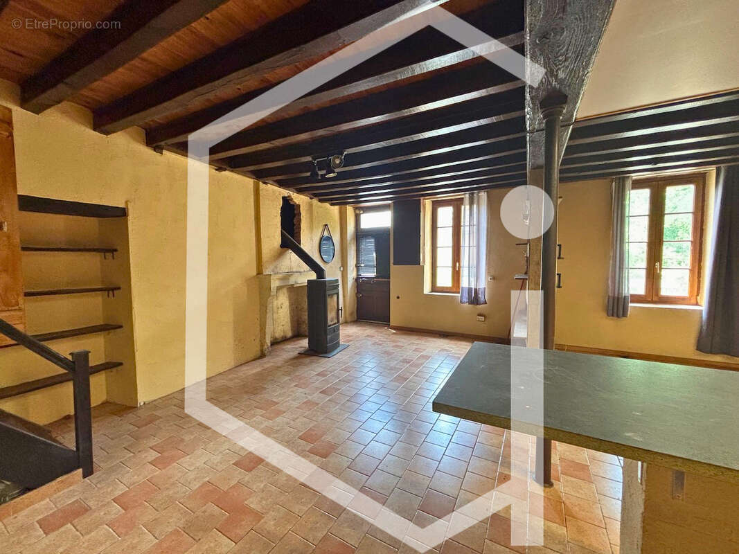 Ensemble immobilier de 3 logements avec potentiel locatif   Secteur touristique - photo 3