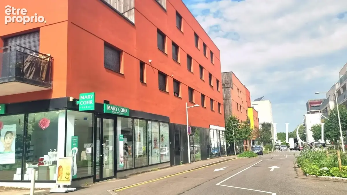 Commerce 81 m² à vendre à Nantes (44300) - photo 3