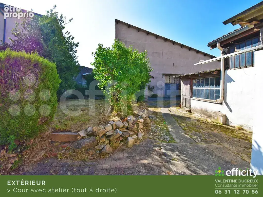Maison 6 pièces 159 m² à vendre à Chazelles-Sur-Lyon (42140) - photo 10
