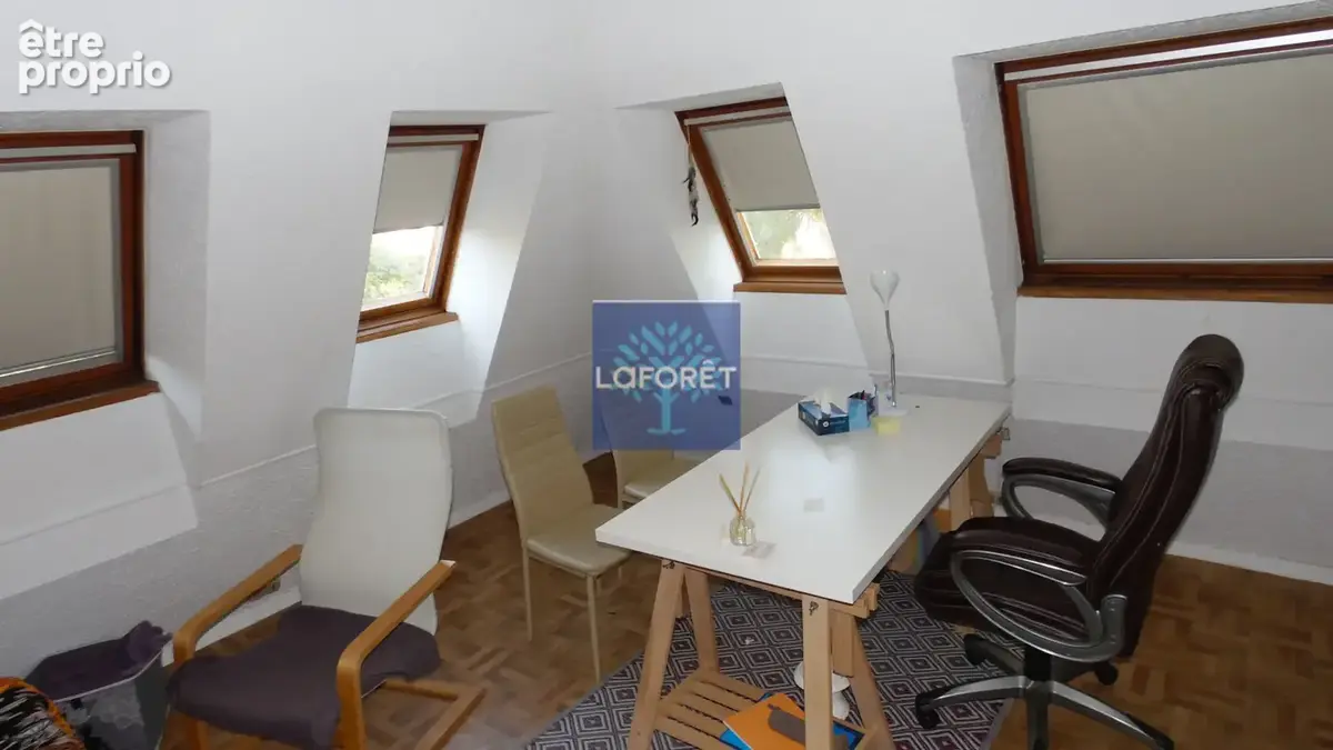 Aytré  ensemble immobilier d'architecte de 480 m² avec habitation et bureaux - photo 12