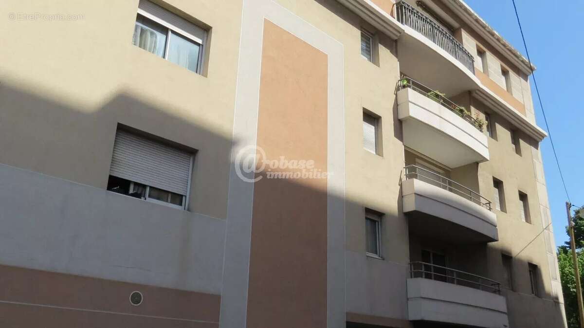 Appartement à MARSEILLE-10E