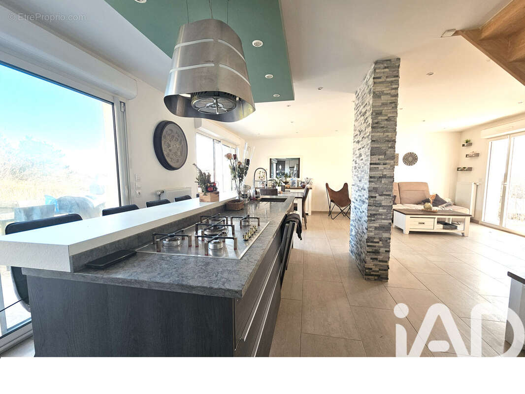 Photo 3 - Maison à DAMPMART