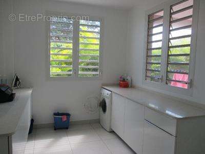 Maison à PETIT-BOURG