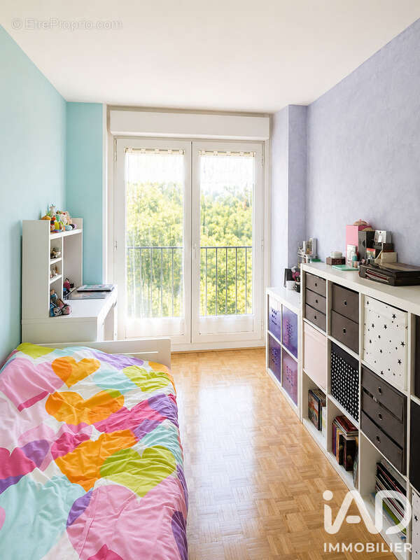 Photo 9 - Appartement à LOUVECIENNES