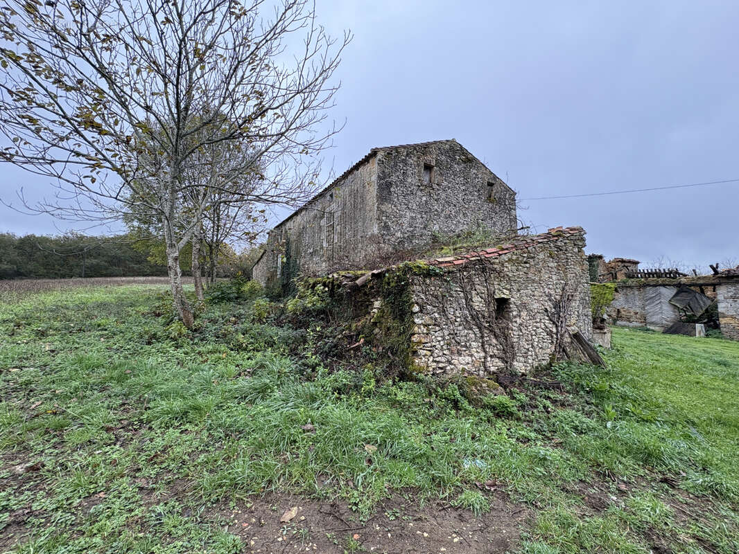 Maison à SAINT-MARCORY
