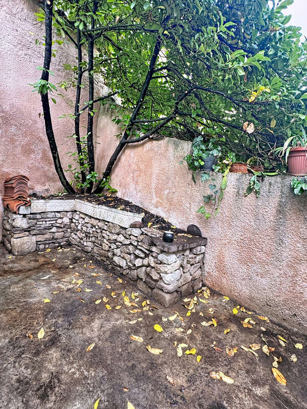 Maison à SAINT-AFFRIQUE