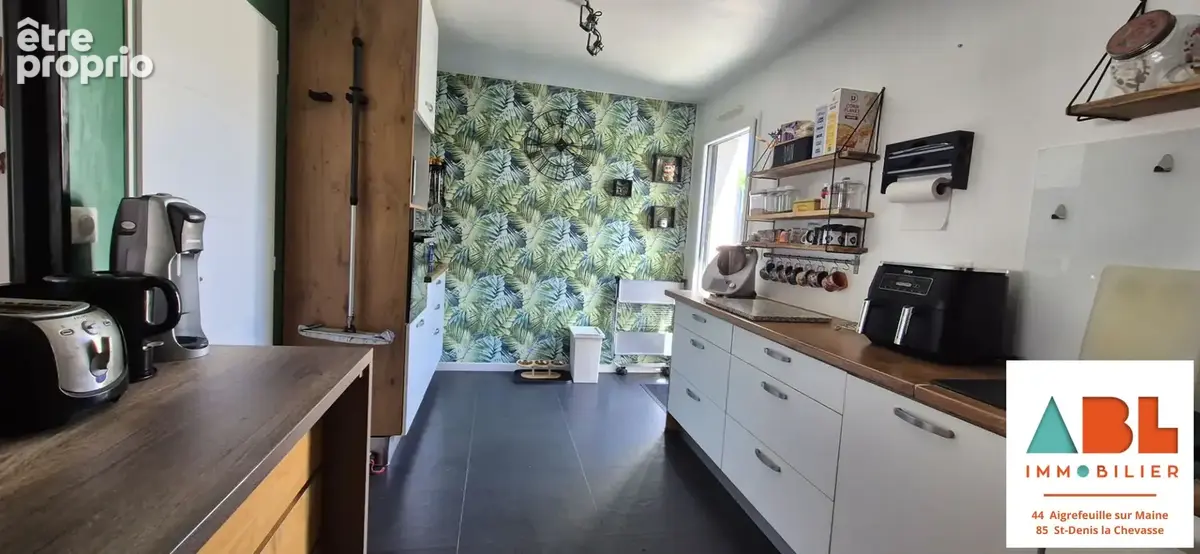 Maison familiale de plain-pied 133 m² Saint-Georges-de-Montaigu - photo 10