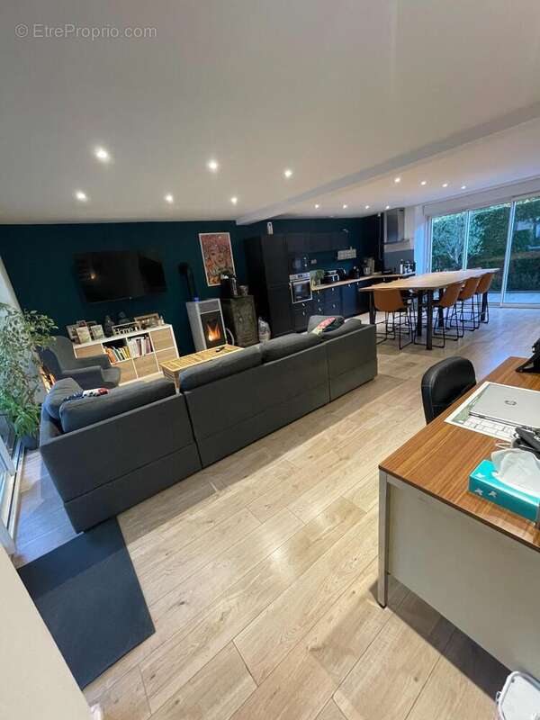 Photo 2 - Maison à RIOM-ES-MONTAGNES