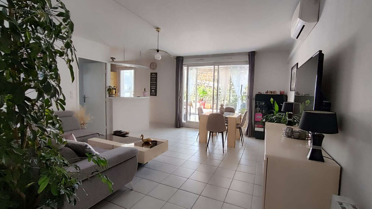 Appartement à LA GRANDE-MOTTE