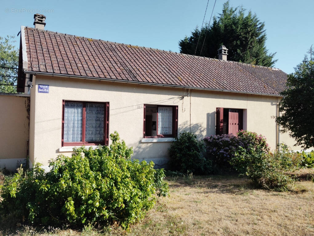 Maison à SAINT-VERAIN